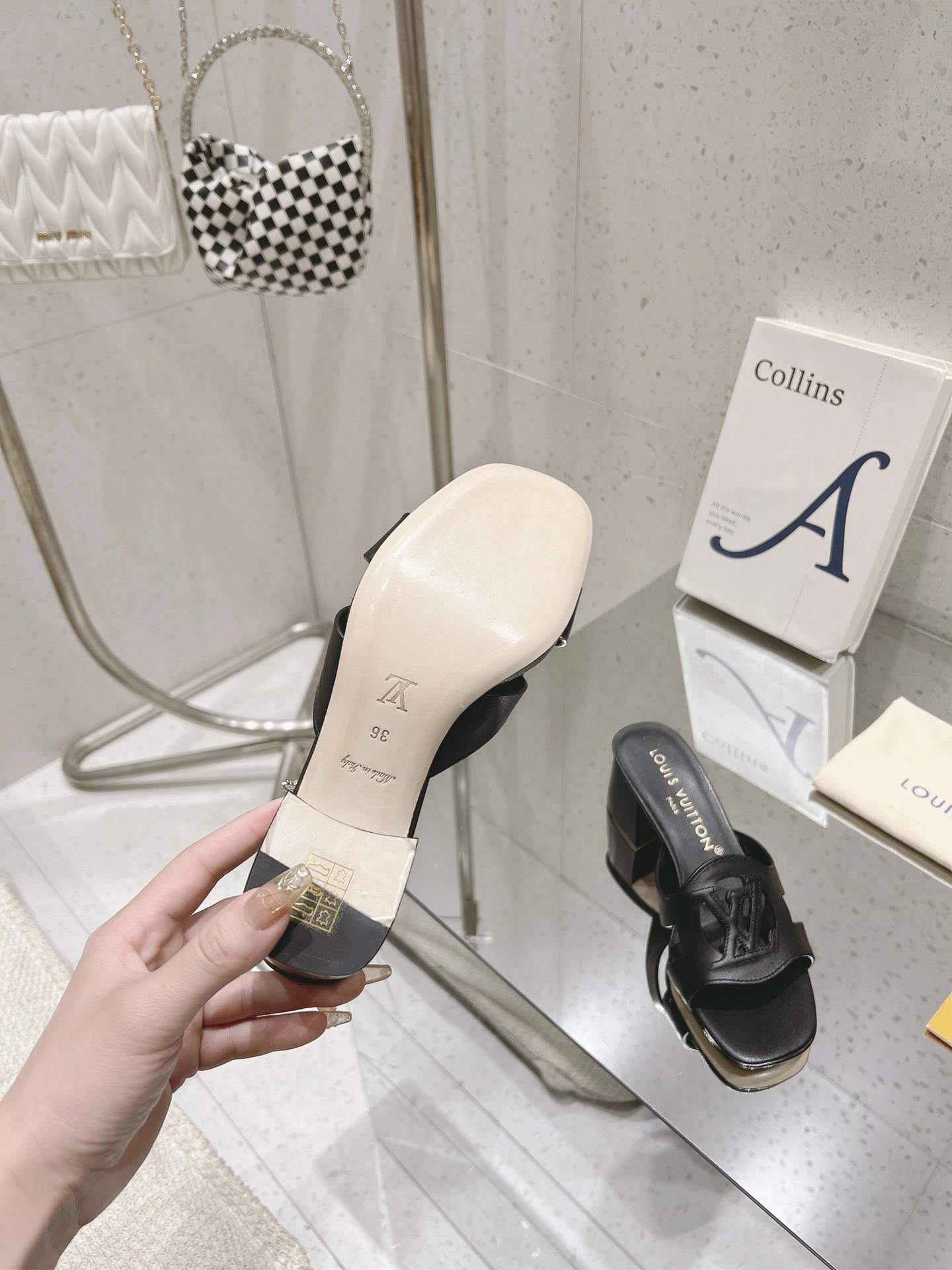 COCO-- 8V 1ACG4K sheepskin Calfskin Heel height：5.5CM Isola item:D-X000I0333